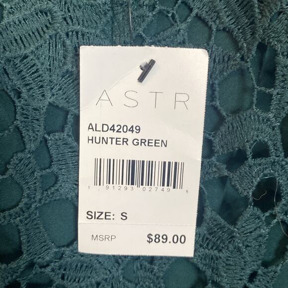 NWT ASTR the Label Lace V-Neck Midi Dress in Hunter Green Women's Small - Picture 5 of 8
